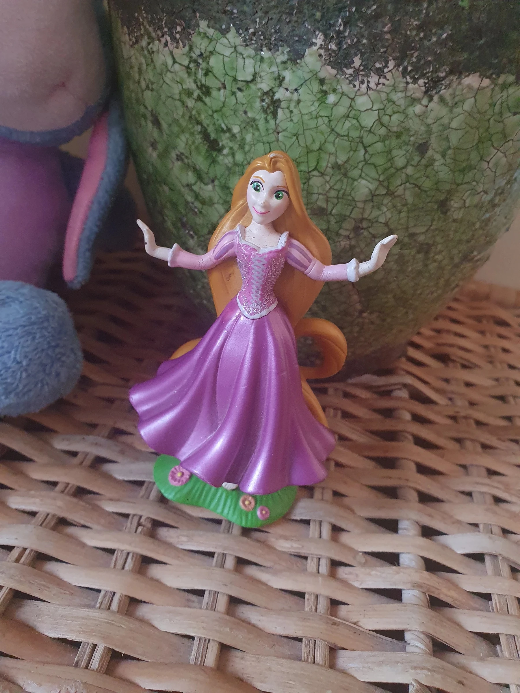 ☀️Figurine Raiponce